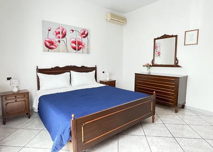 Ca' Del Monte Semesterbostad *